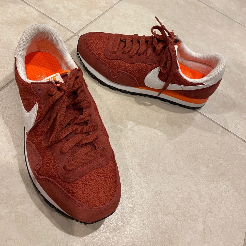 Nike Air